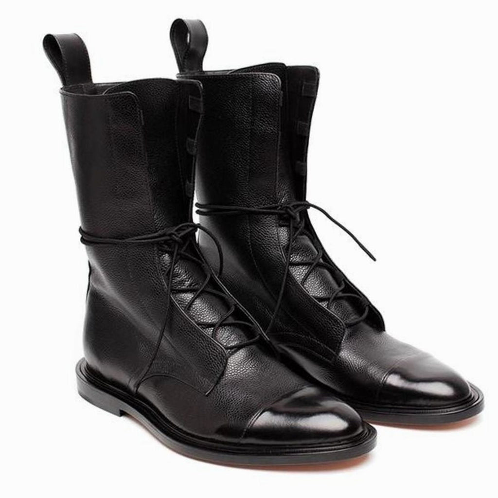 Stivaletti da donna in pelle con lacci