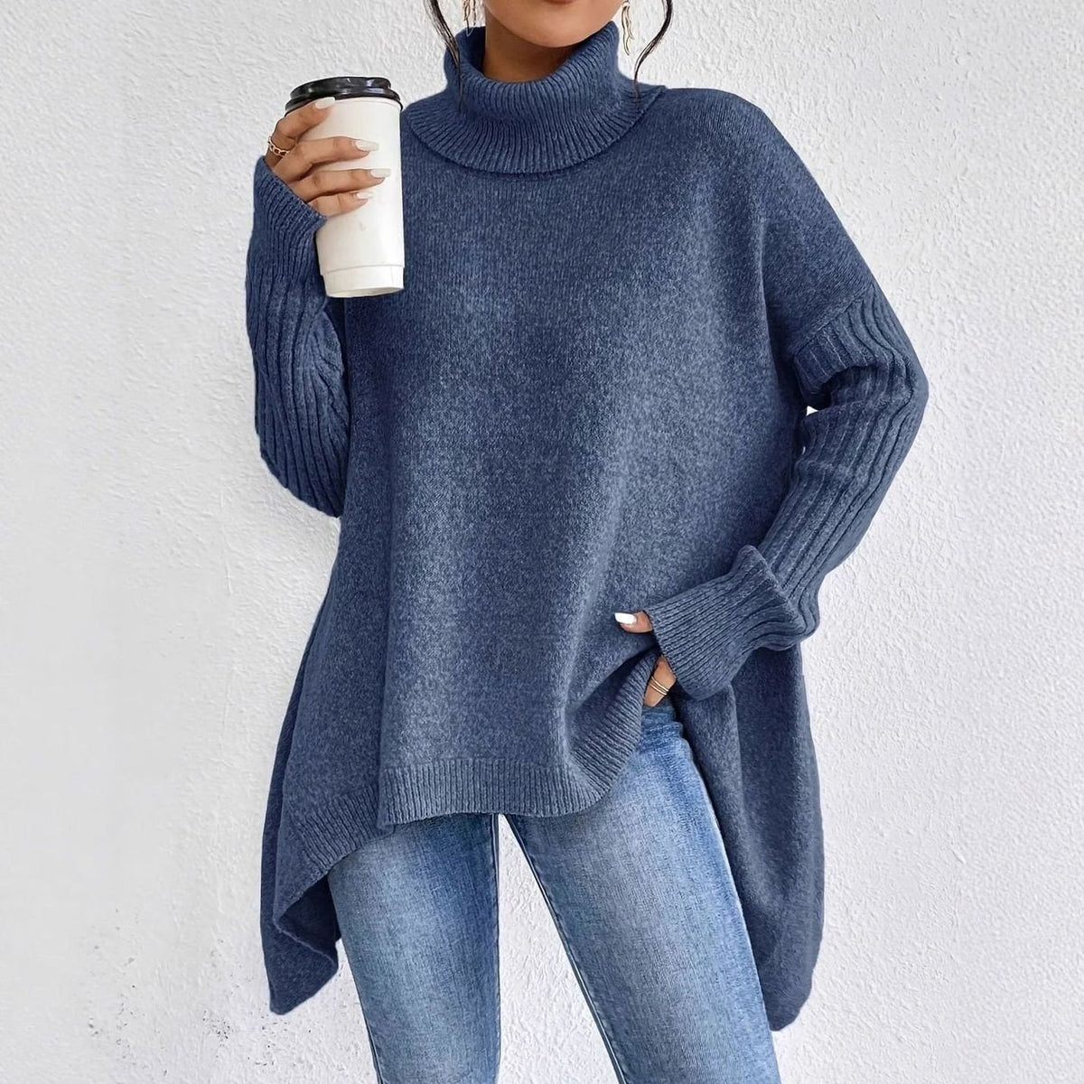 Women's Oversized Cashmere Turtleneck Jumper