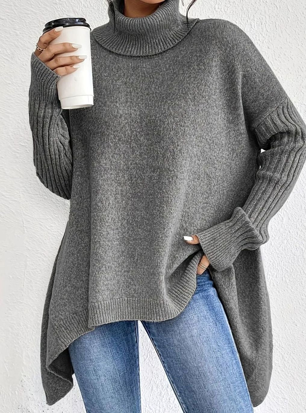 Women's Oversized Cashmere Turtleneck Jumper