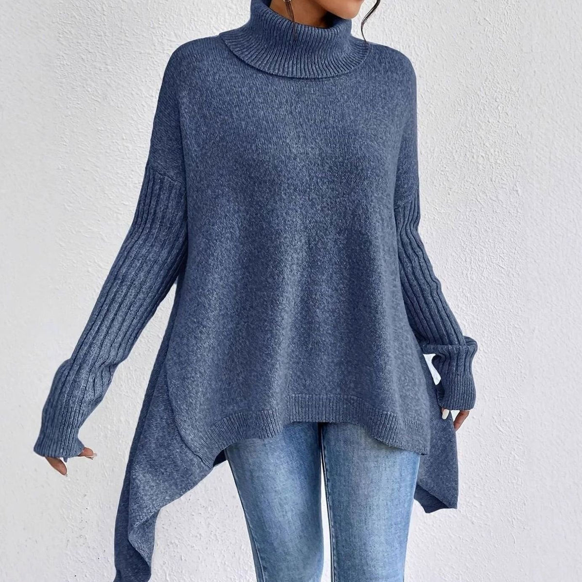 Women's Oversized Cashmere Turtleneck Jumper