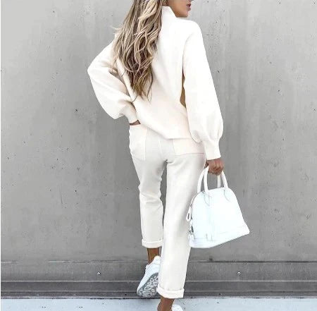 Women's Home Set: Sweatshirt and Trousers